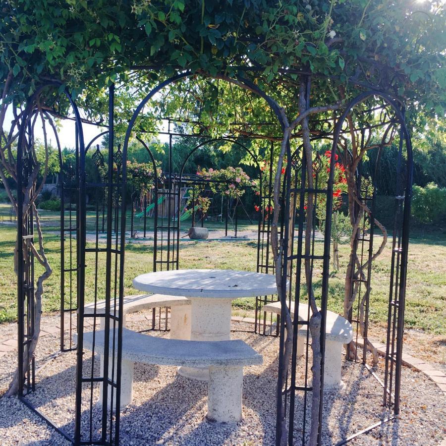 Gite En Provence Lavande Modene Εξωτερικό φωτογραφία